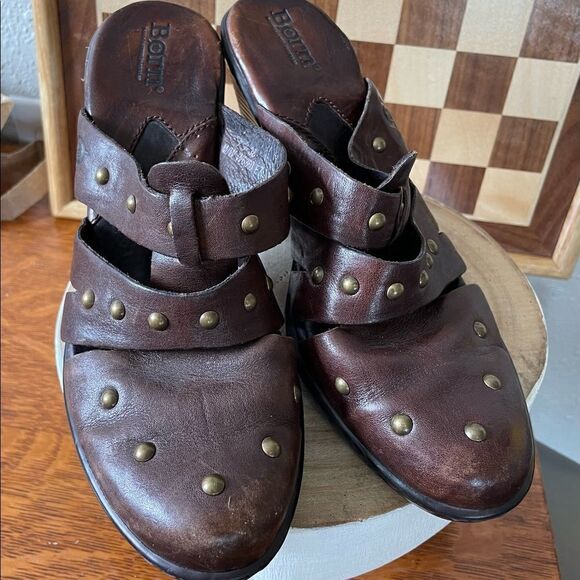 Born Shoes - Born Leather Heeled Sandals Size 7 EUC